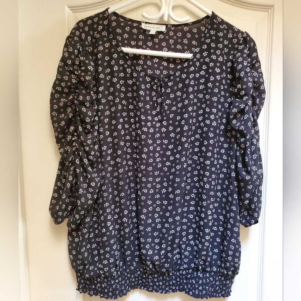 Ruched sleeve floral blouse